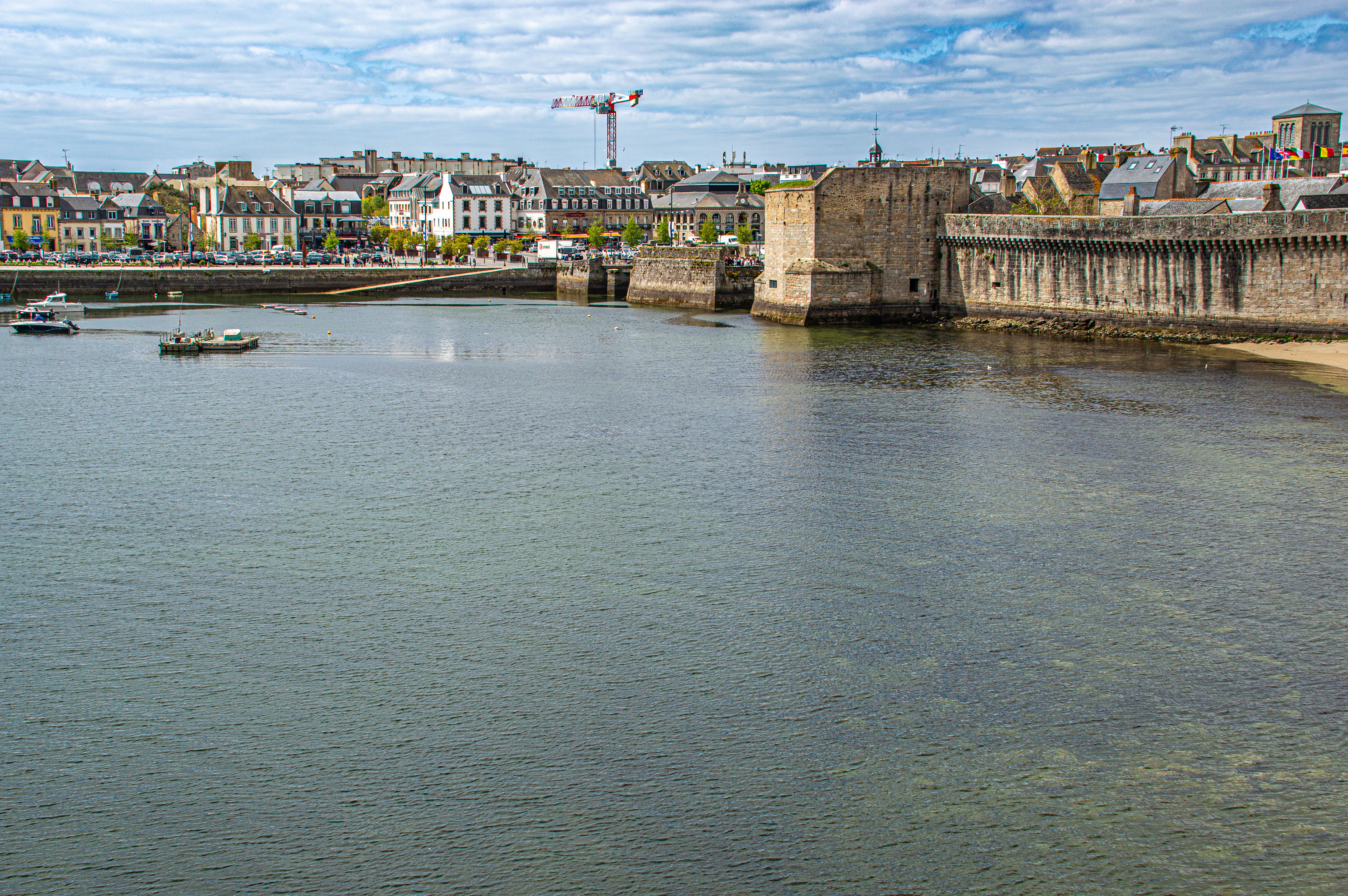 Ville_close_de_Concarneau_-_Tour_du_Gouverneur_D3200_04232018_637.jpg