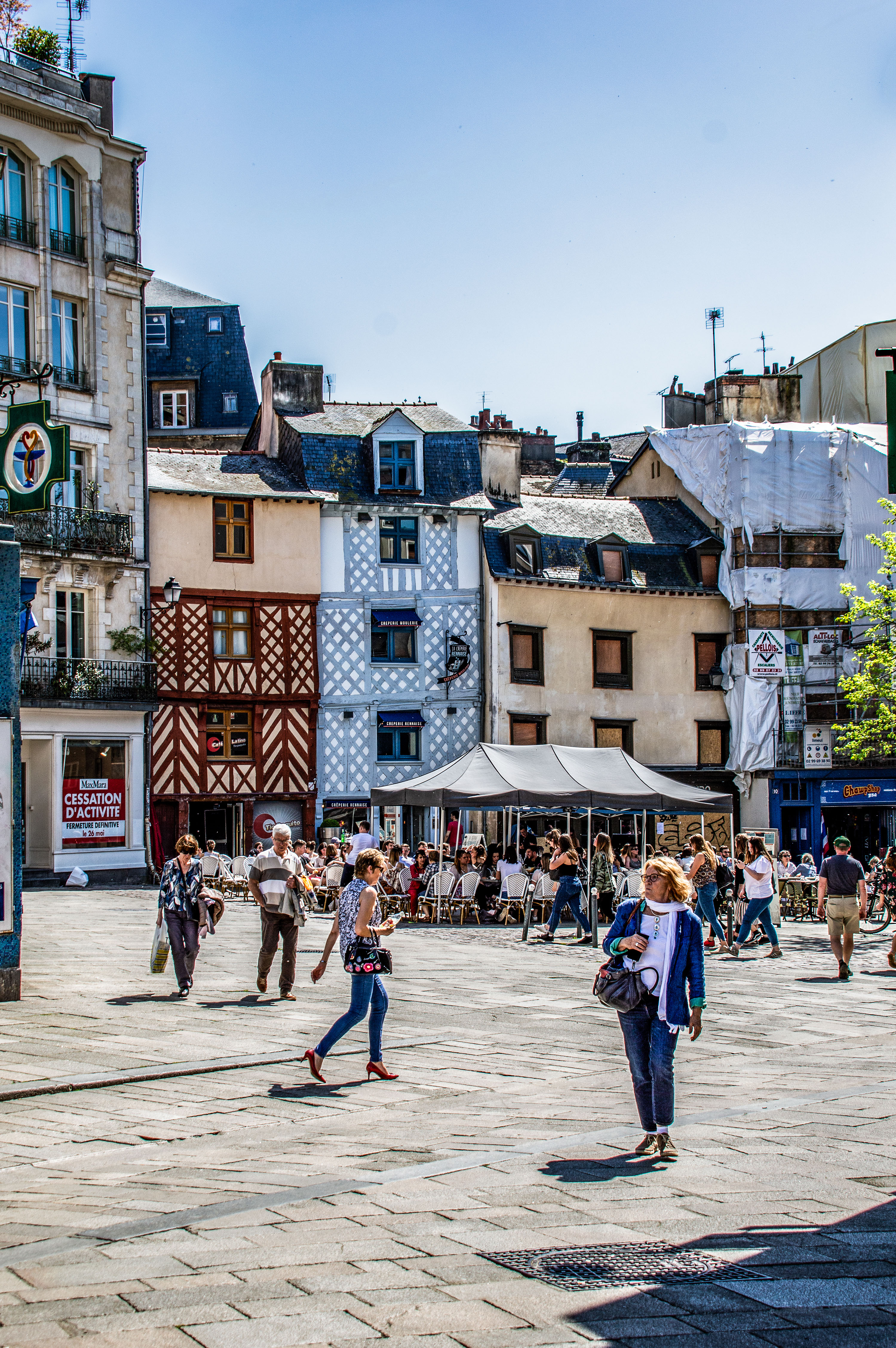 Rennes_Rue_Rallier_du_Baty_D3200_04192018_741.jpg