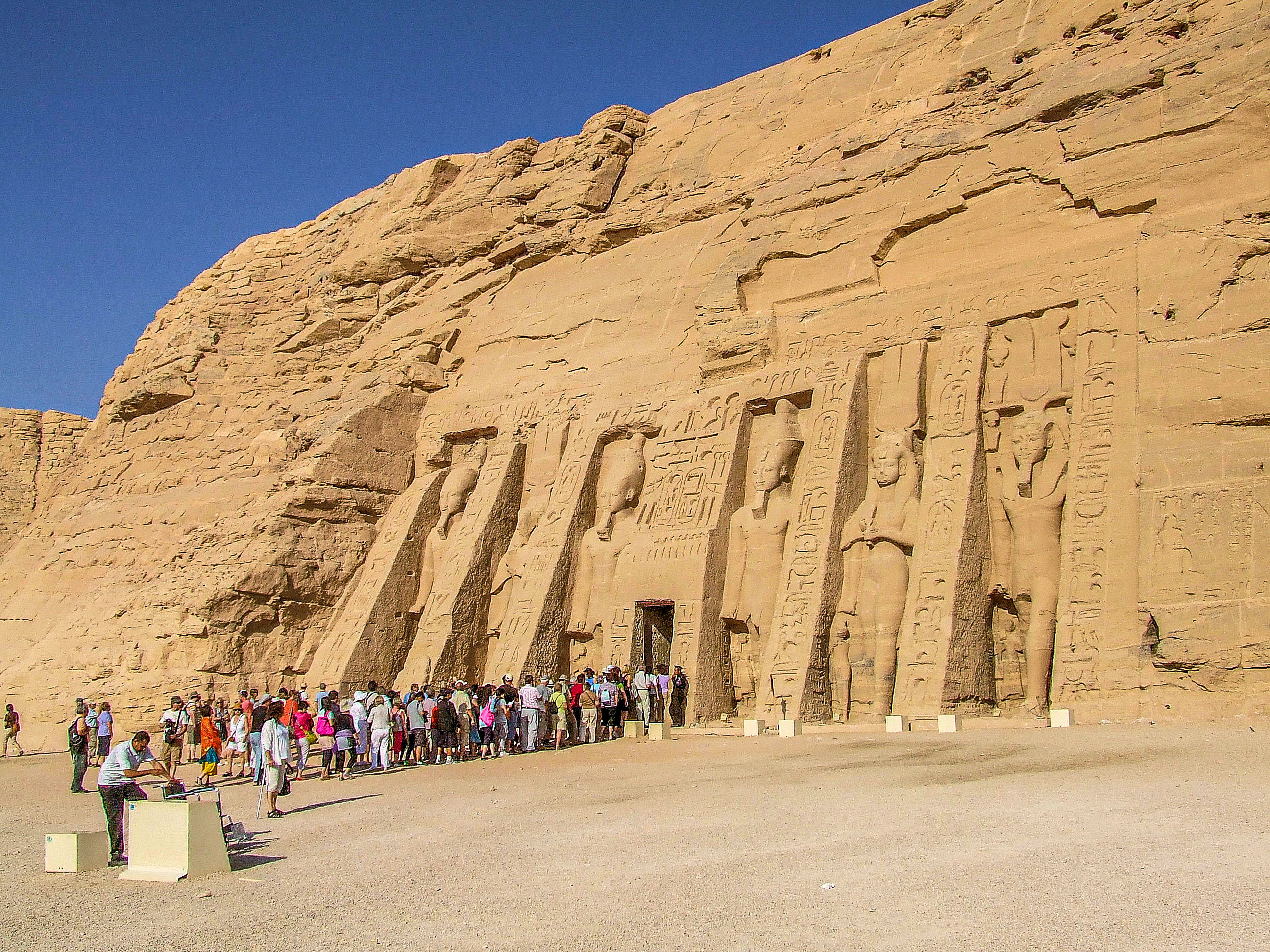 Abu_Simbel_Picture_042.jpg
