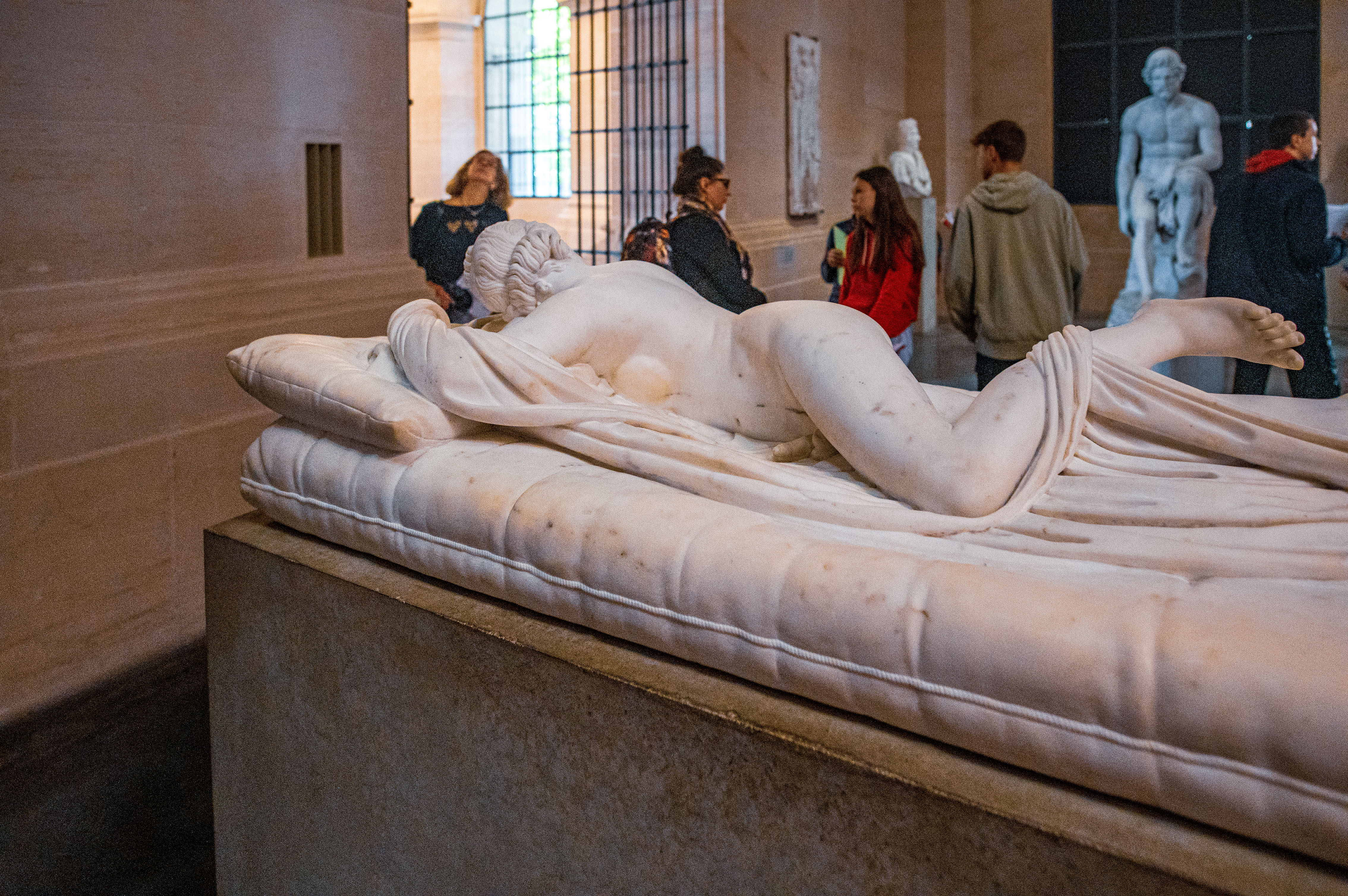 Palais_des_Beaux_Arts_Sculpture_Gallery_780_3101.jpg