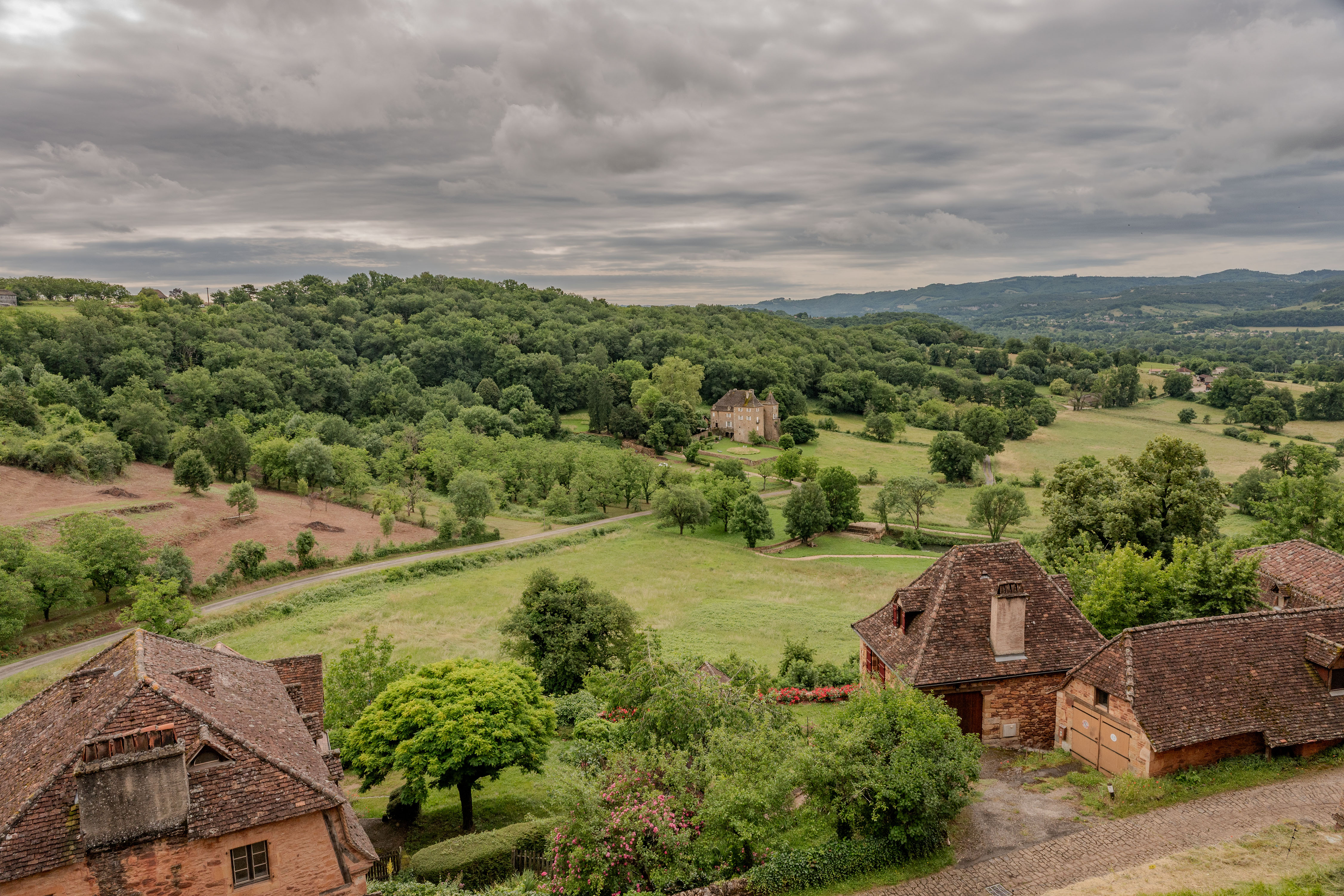 Château_de_Castelnau-Bretenoux_View_From_The_Ramparts_Z6iii_06062025_5480.jpg
