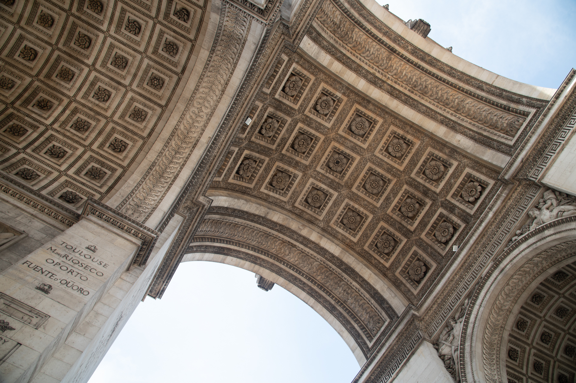 link to Paris Triomphe page