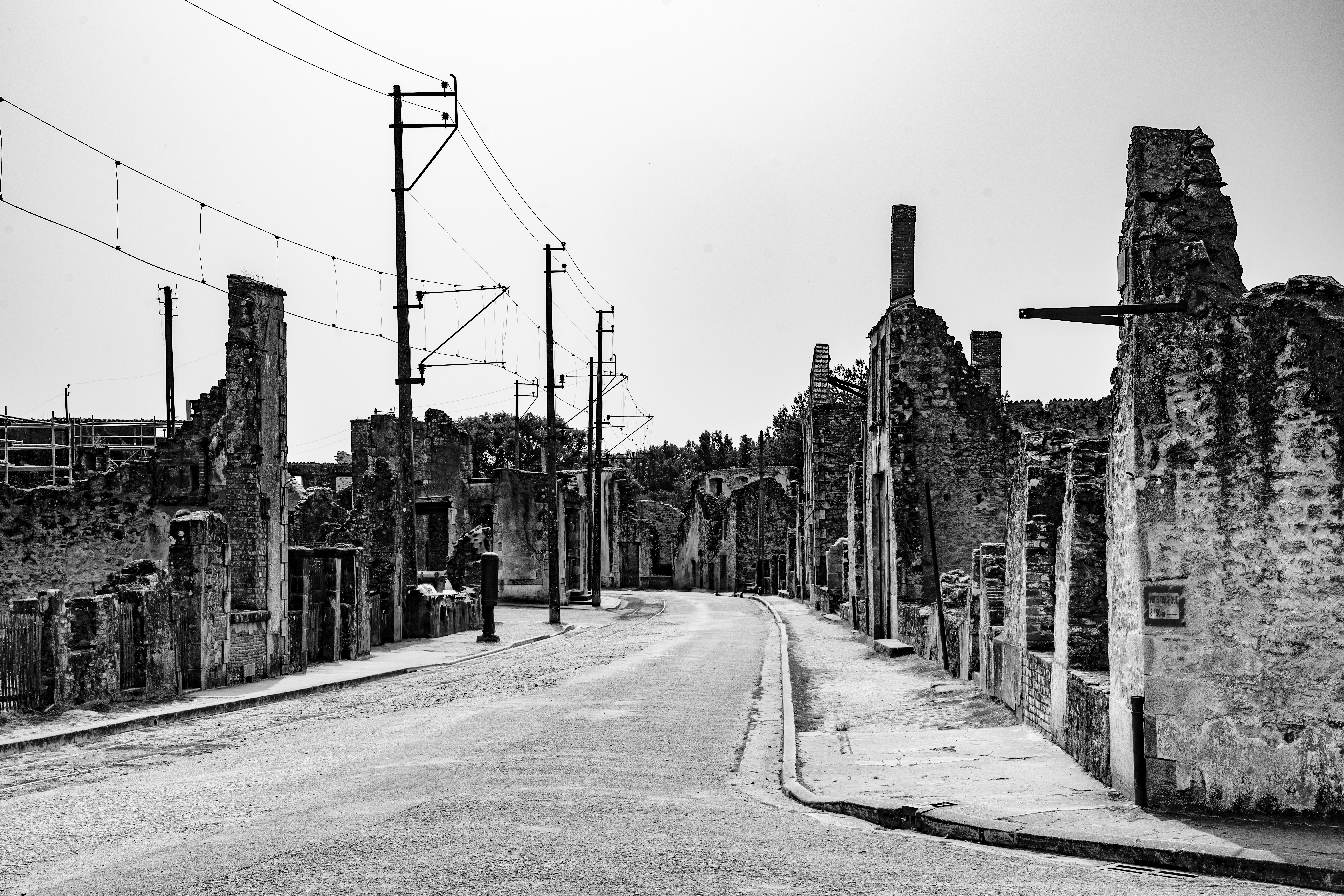 link to page Oradour-sur-Glane