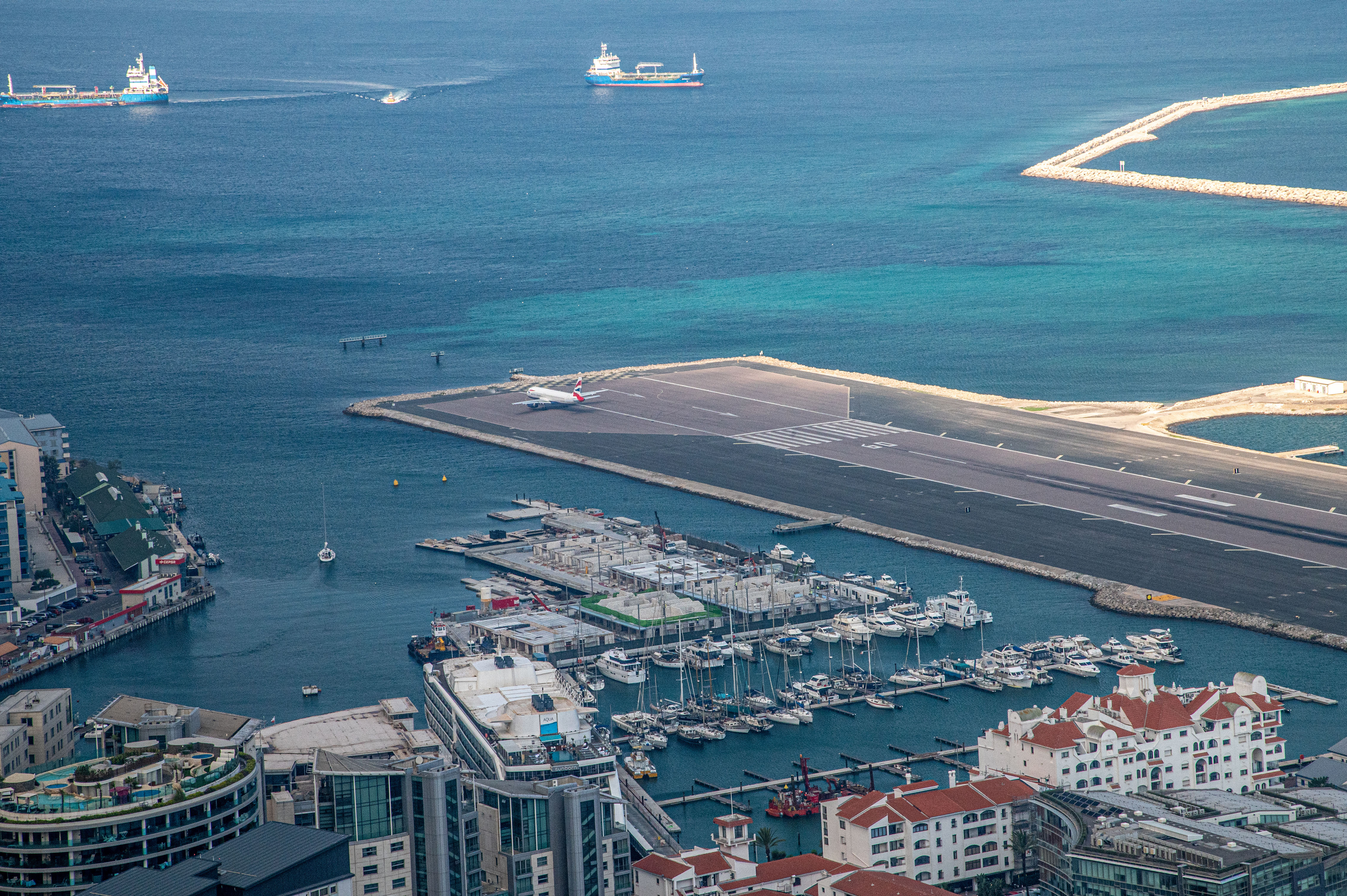 Gibraltar_International_AIrport_20210930_DSC_3269.jpg