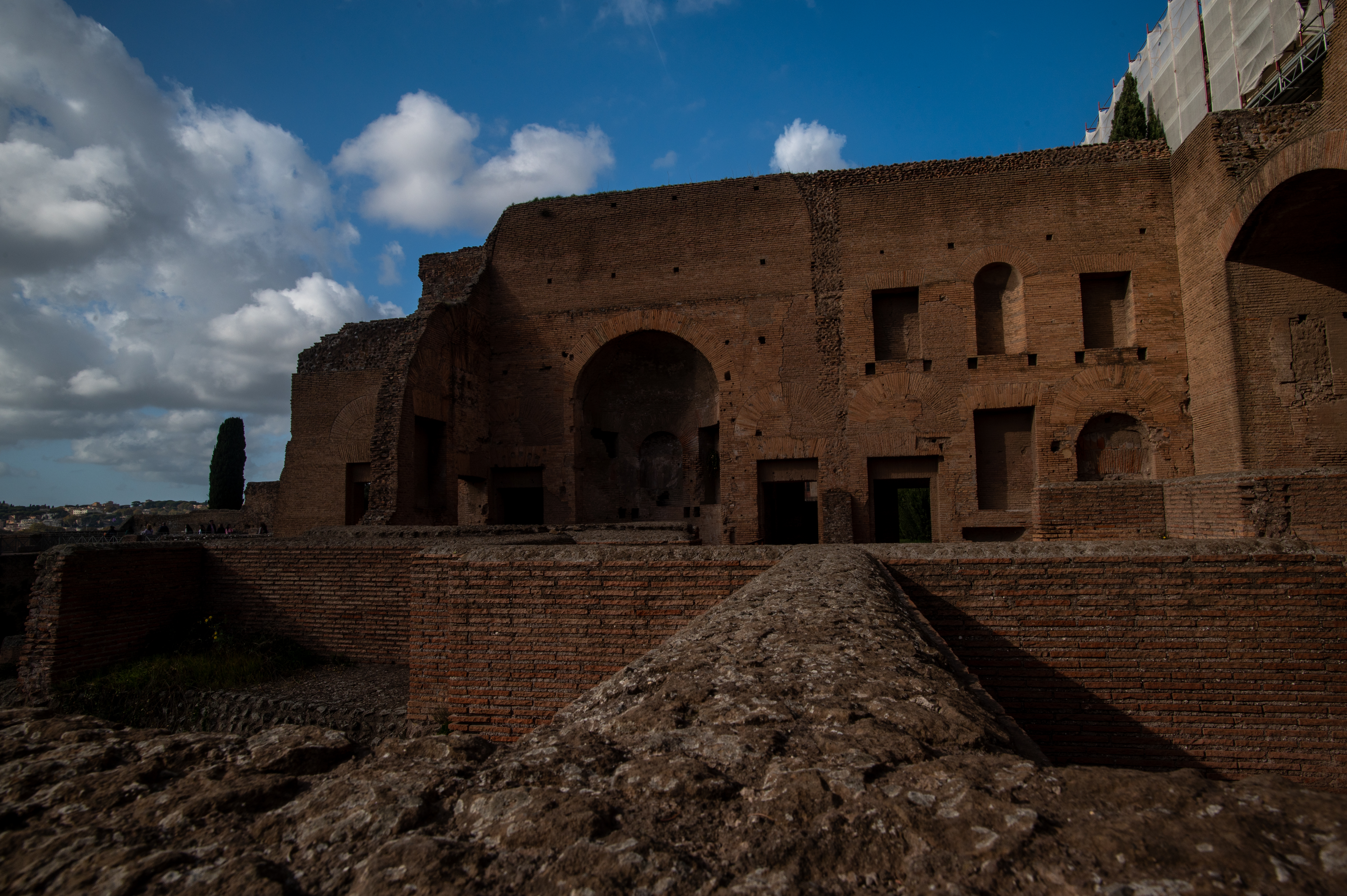 link to page AncientRomeForo5Palatine.html