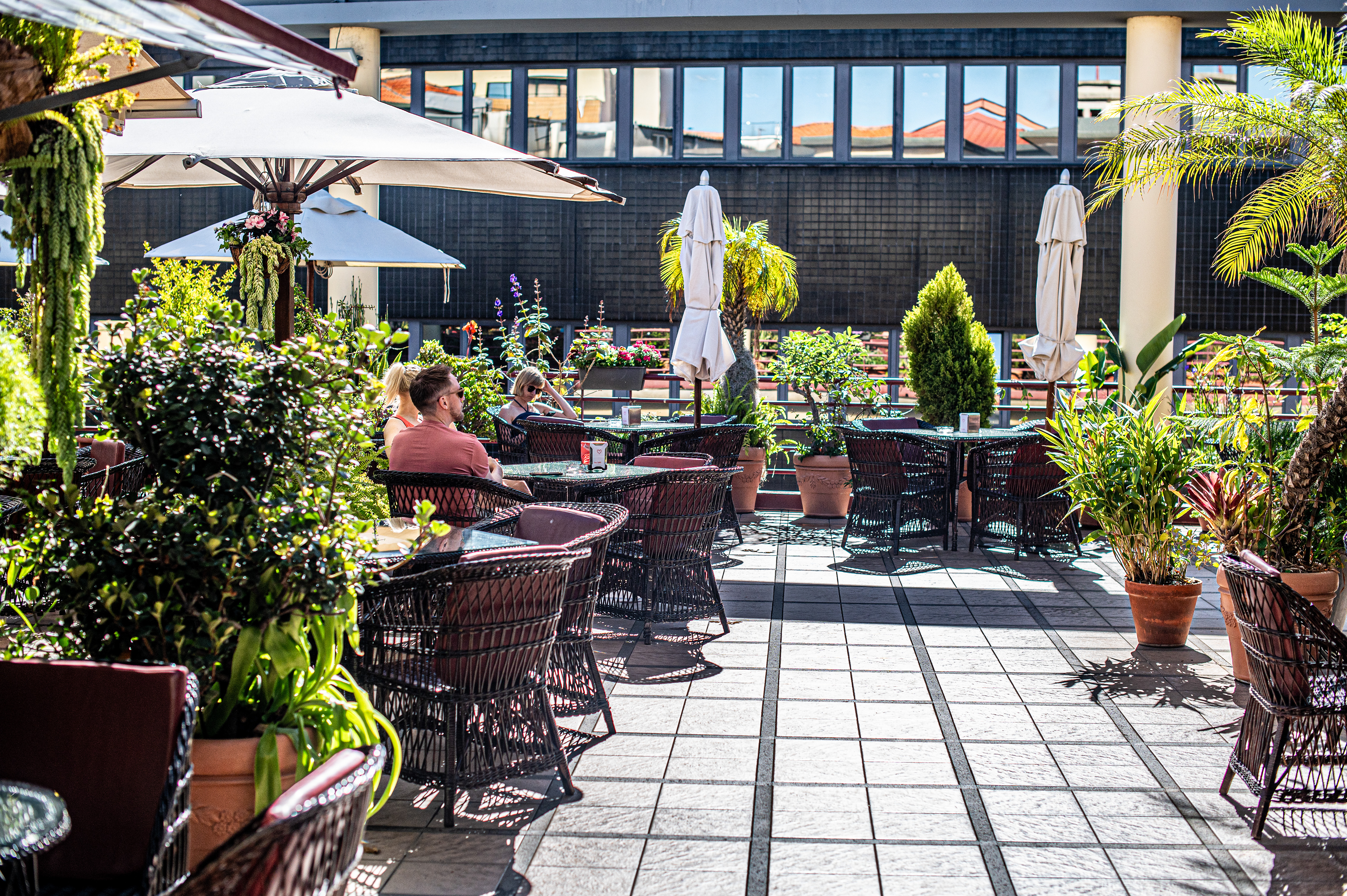 cafÃ© or restaurant