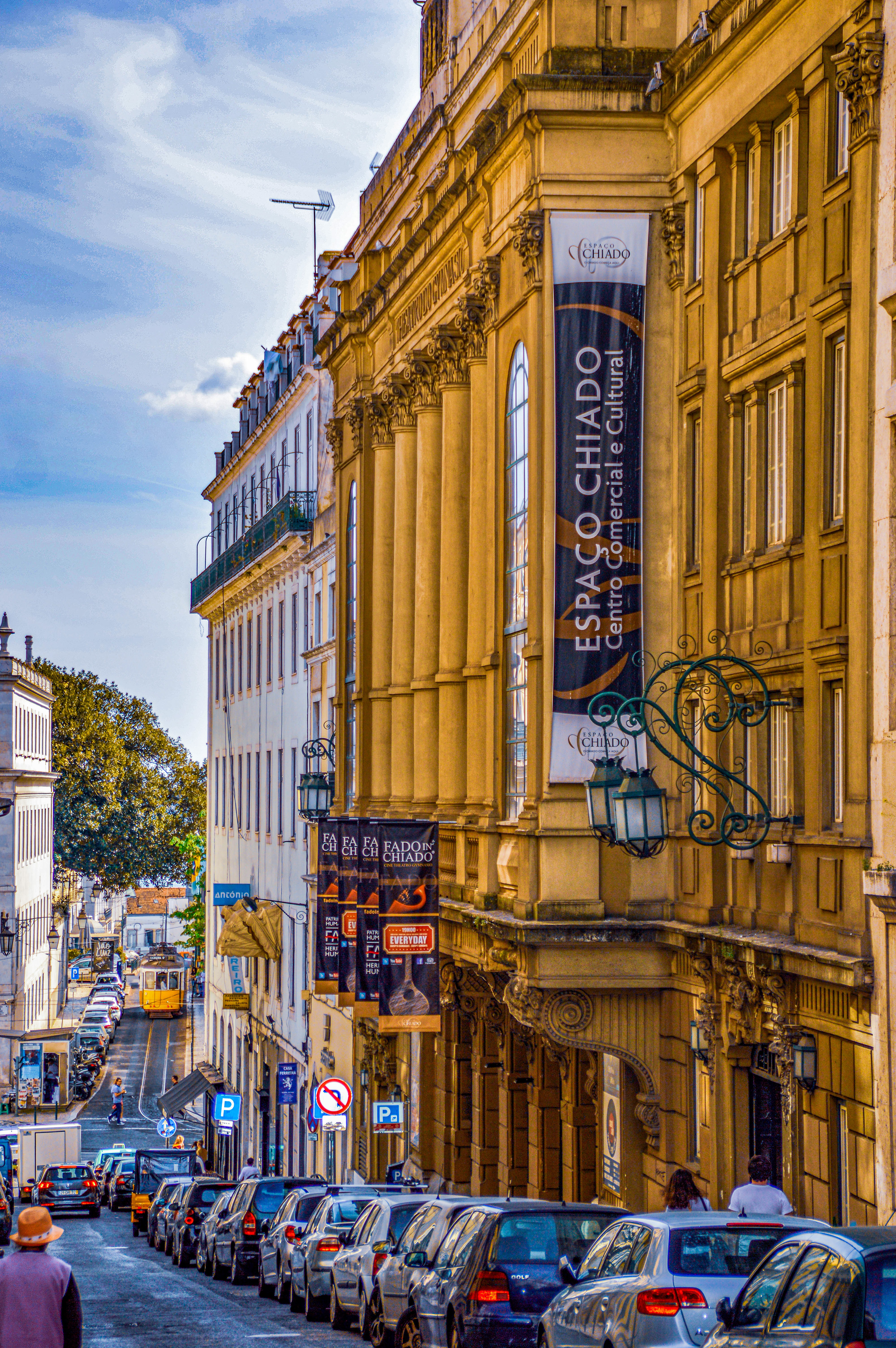 Espaço Chiado Centro Comercial e Cultural