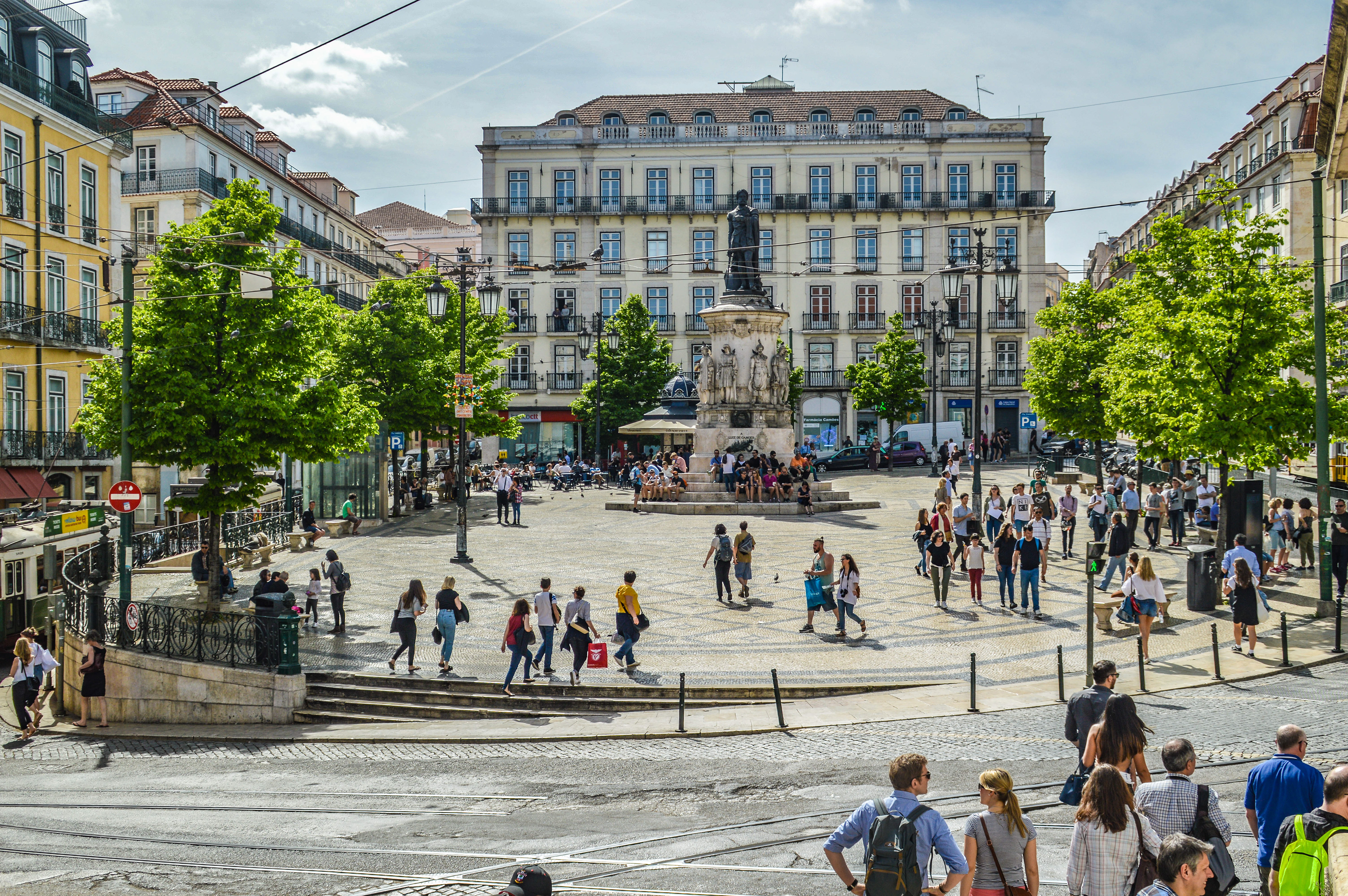Praça Luís de Camões