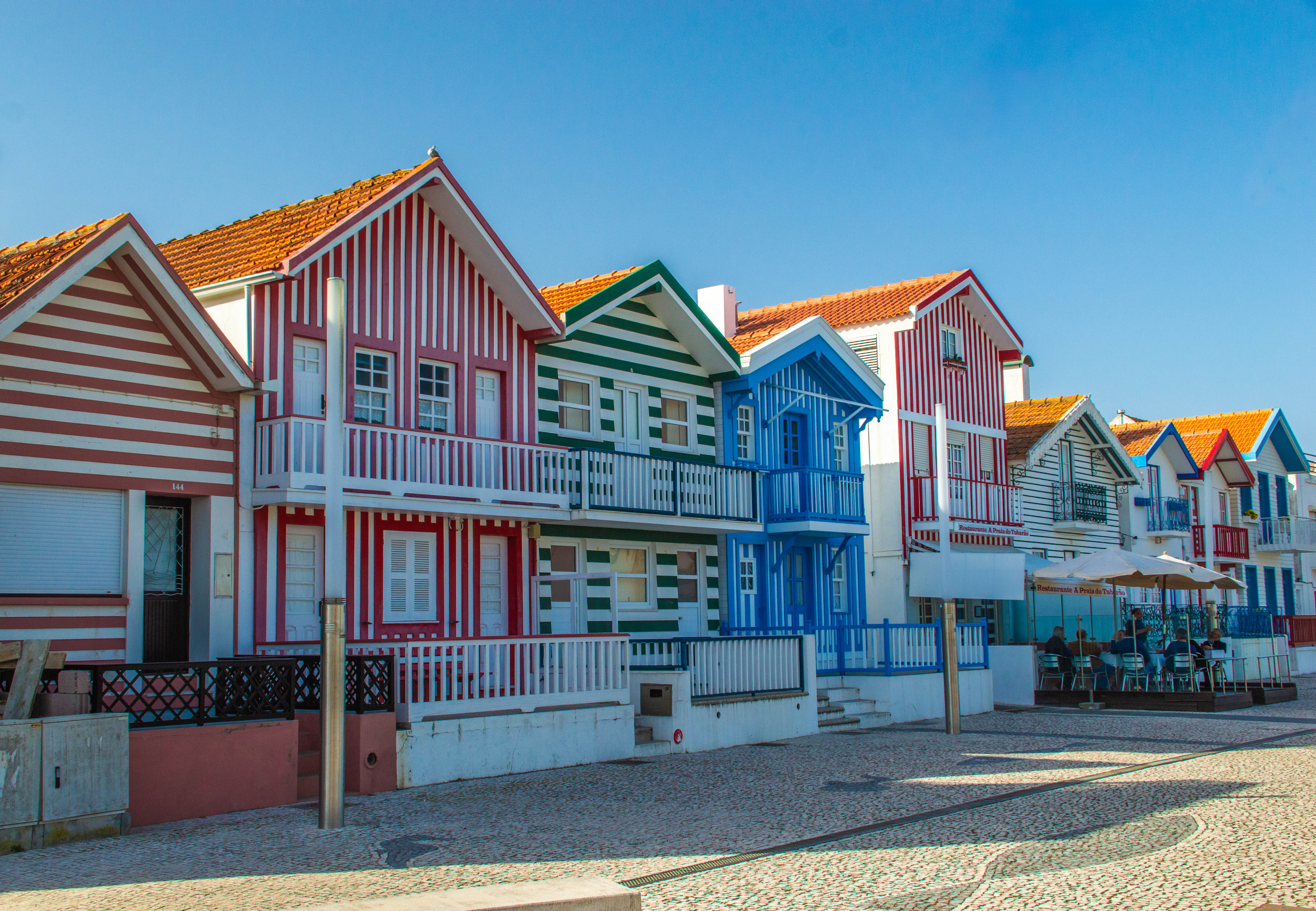 traditional Portuguese houses