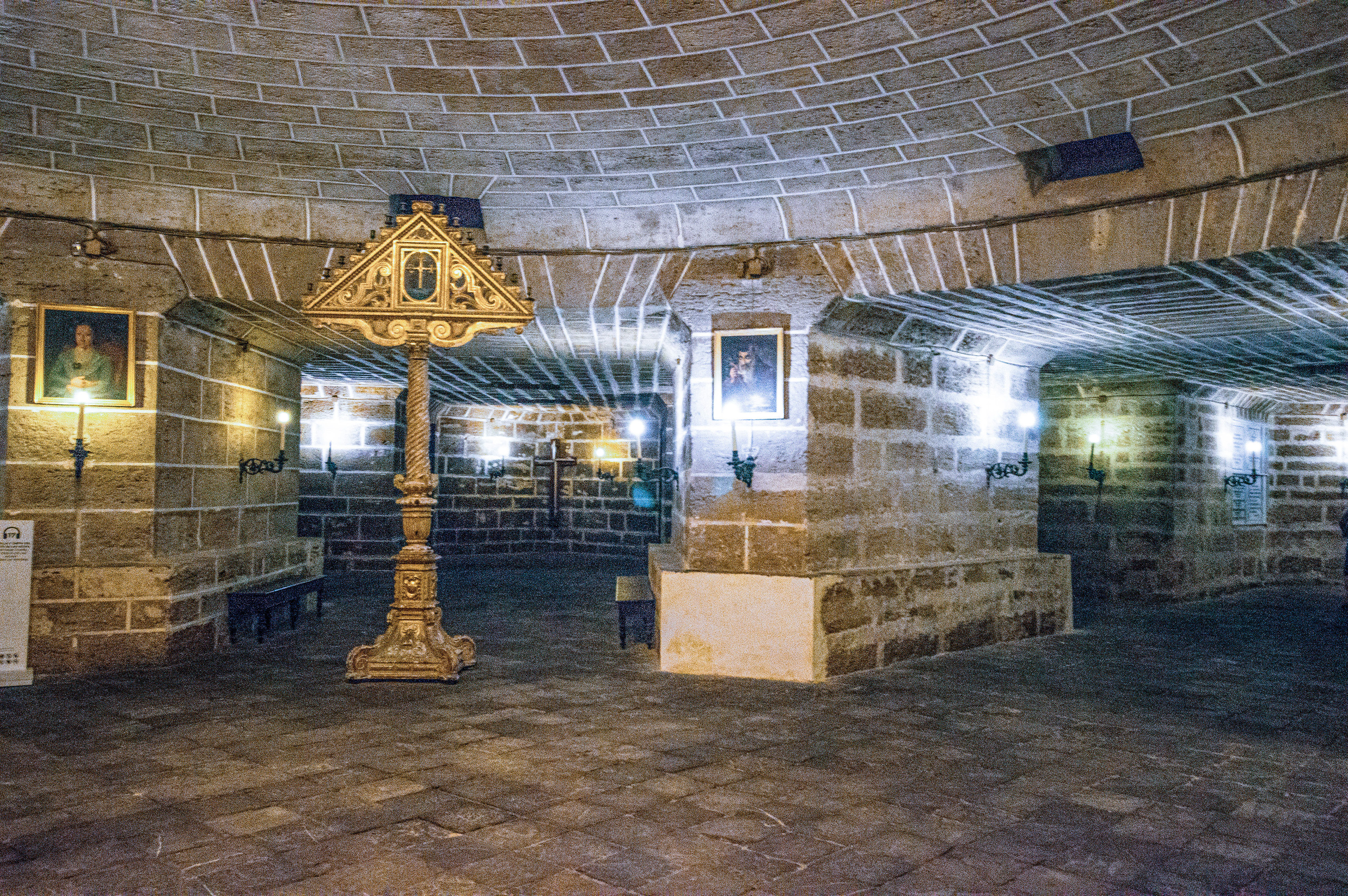 Crypt