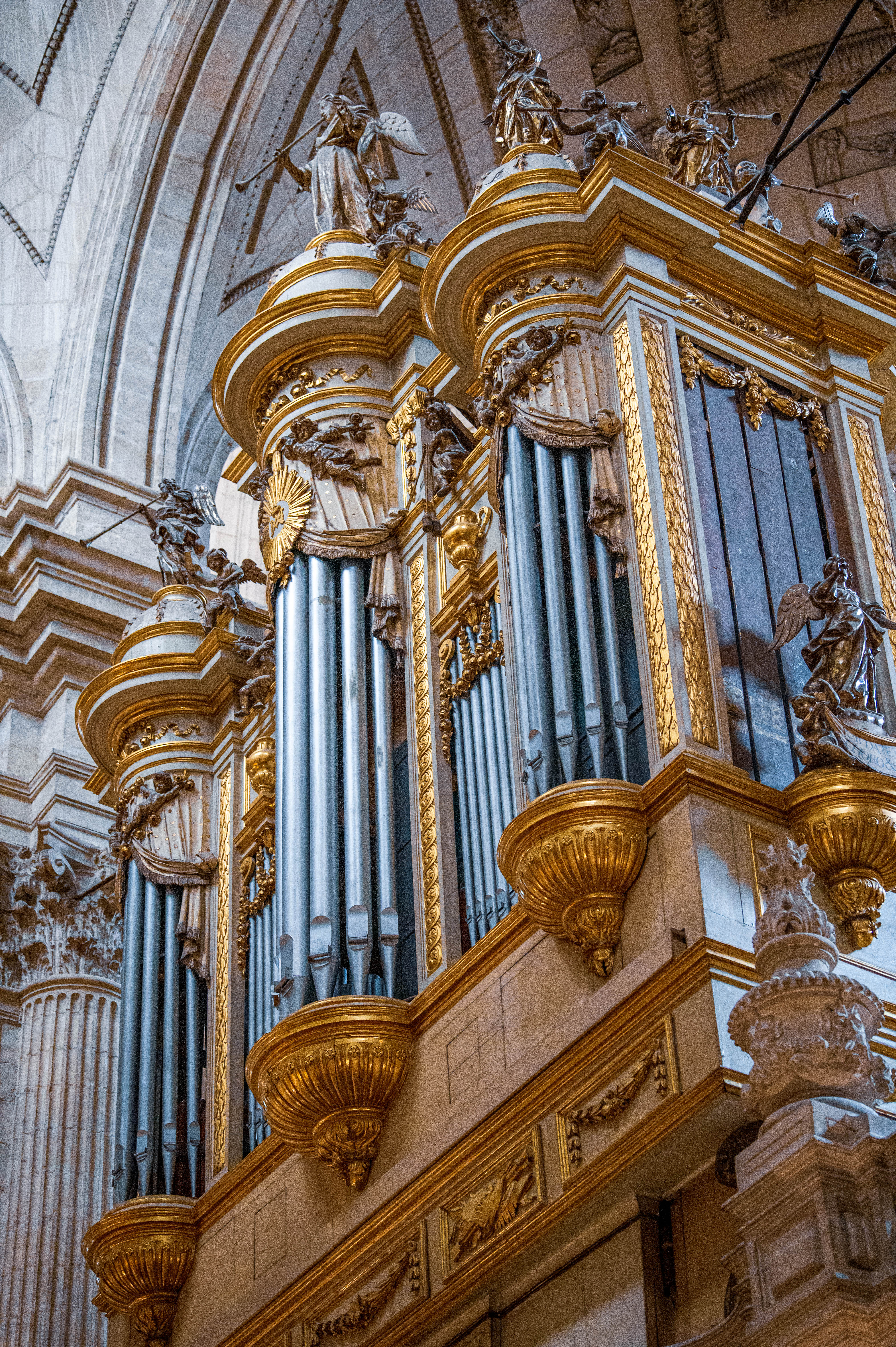 ornate pipe organ