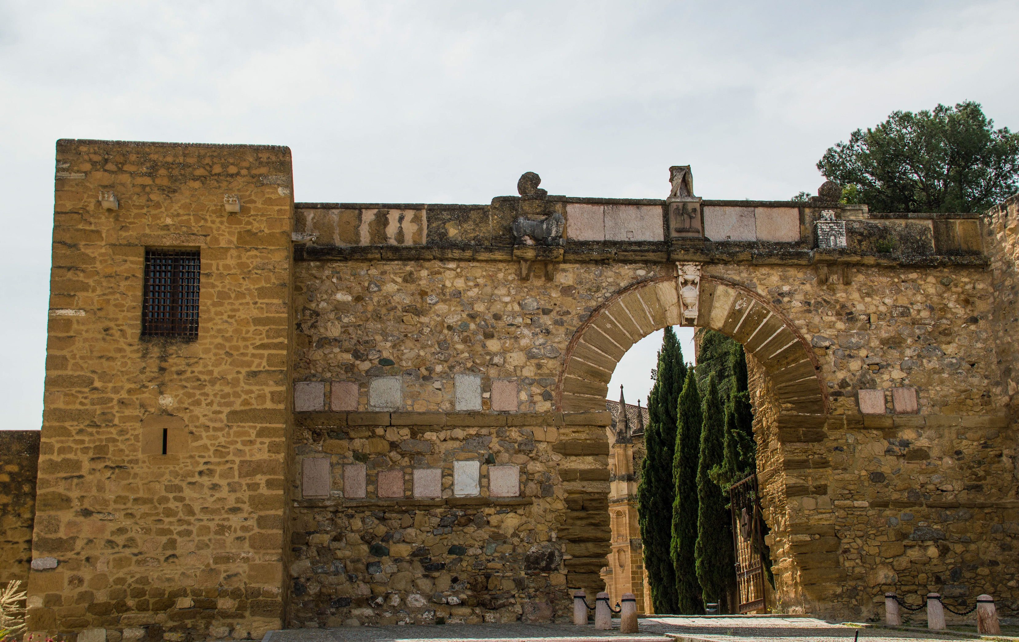 Arco de los Gigantes