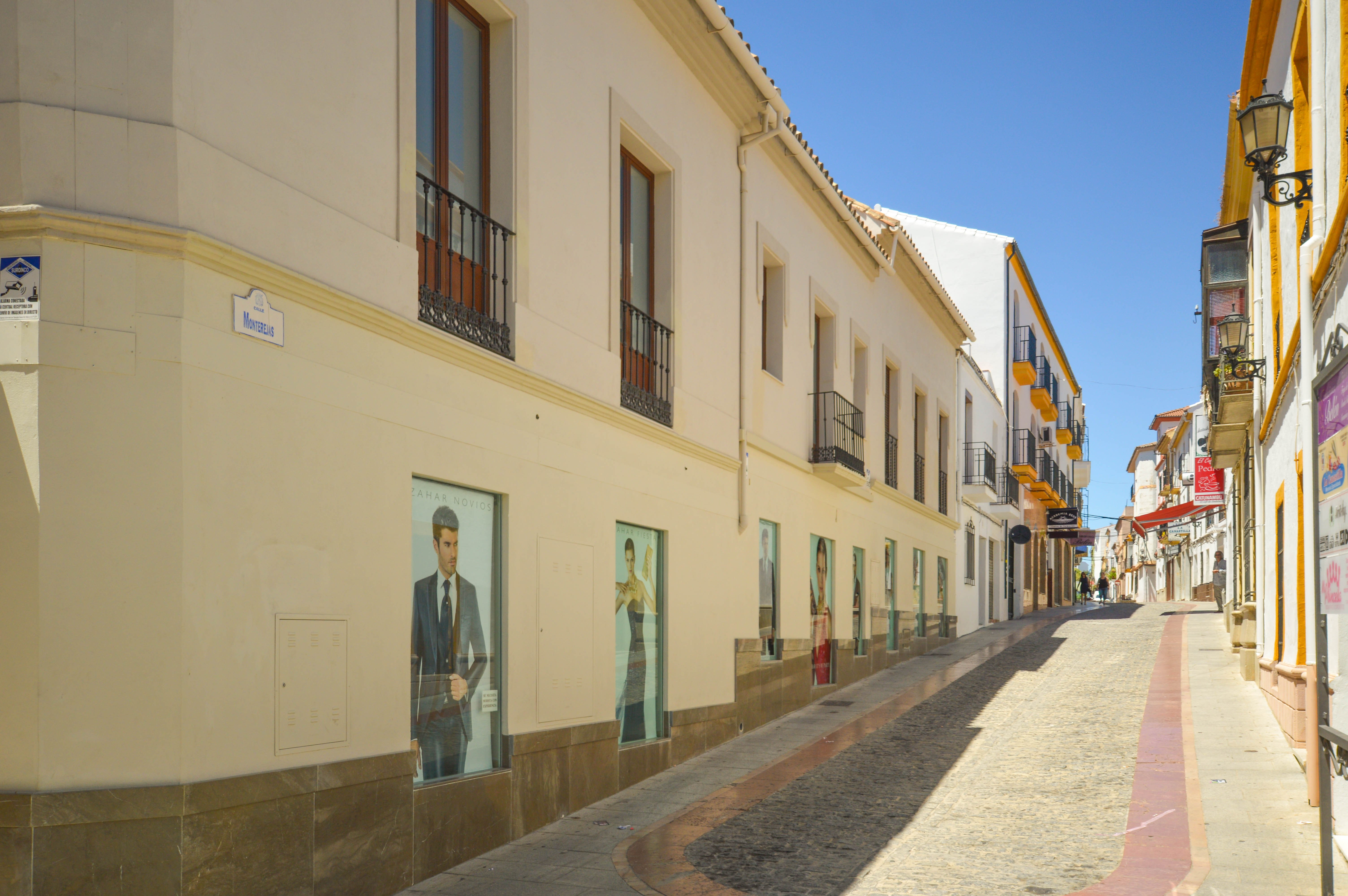 Calle Monterejas