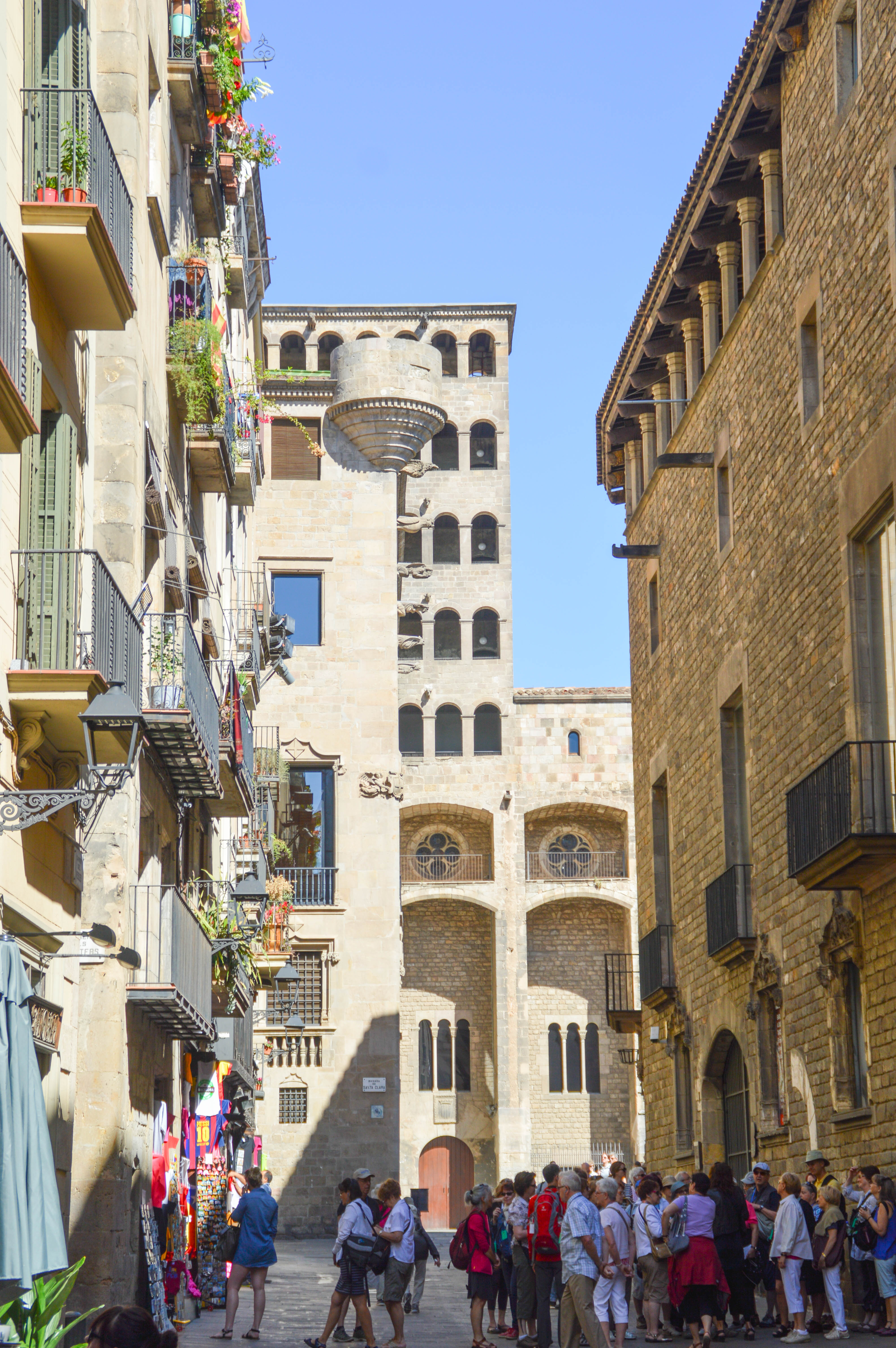 bustling street scene in Barcelona