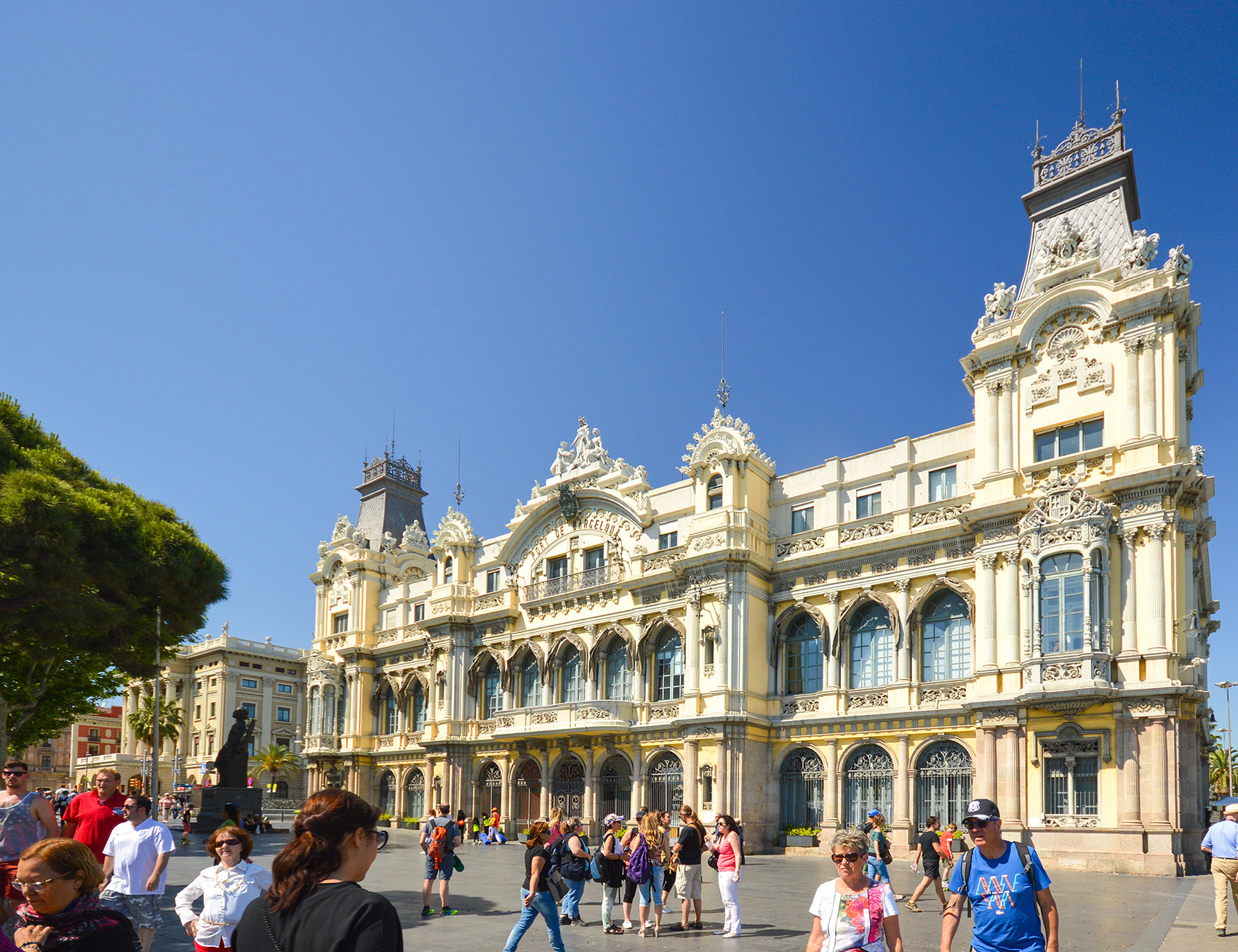 Edifici de l'Autoritat Portuària de Barcelona