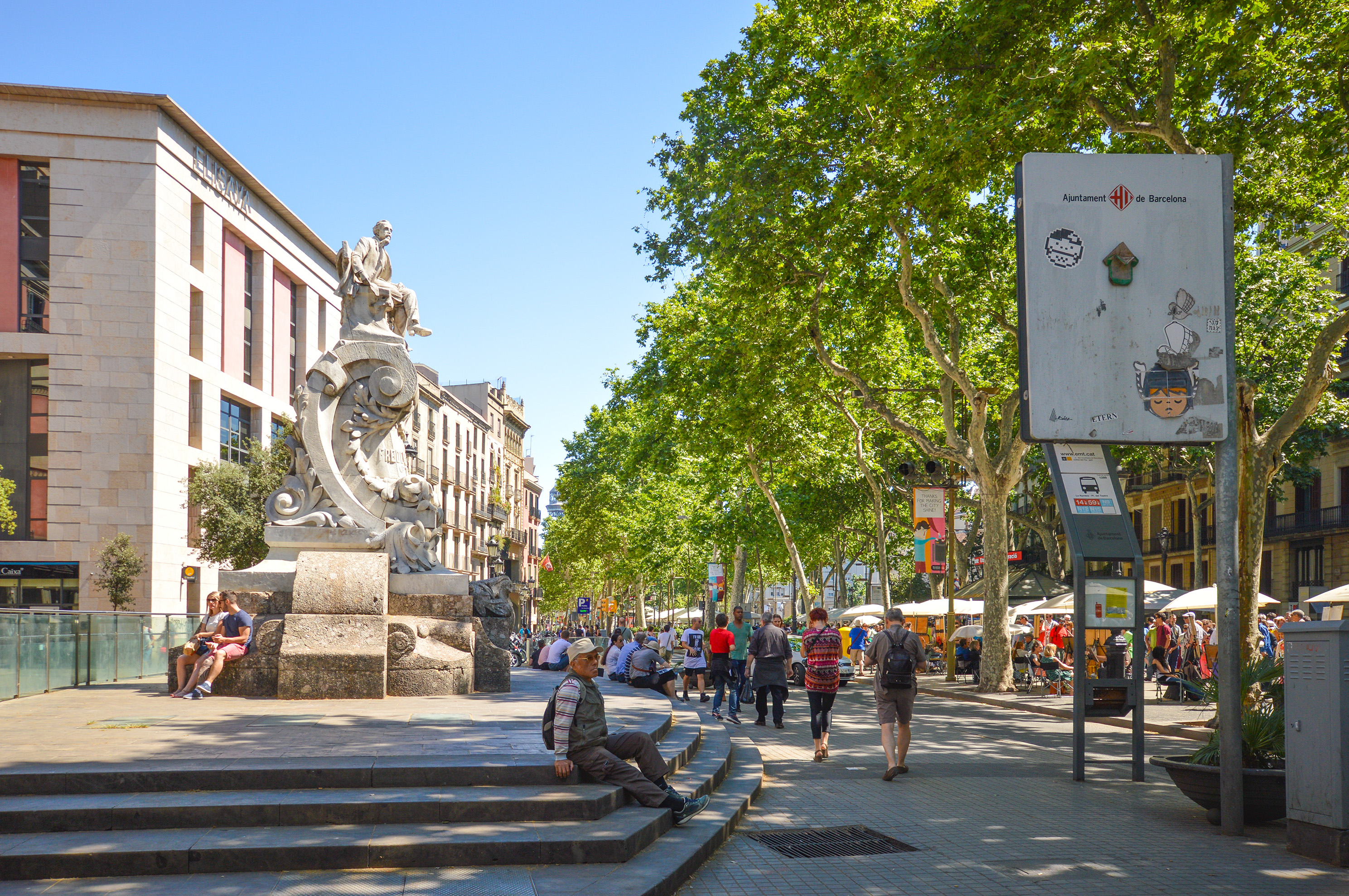 Statue of Frederic Soler