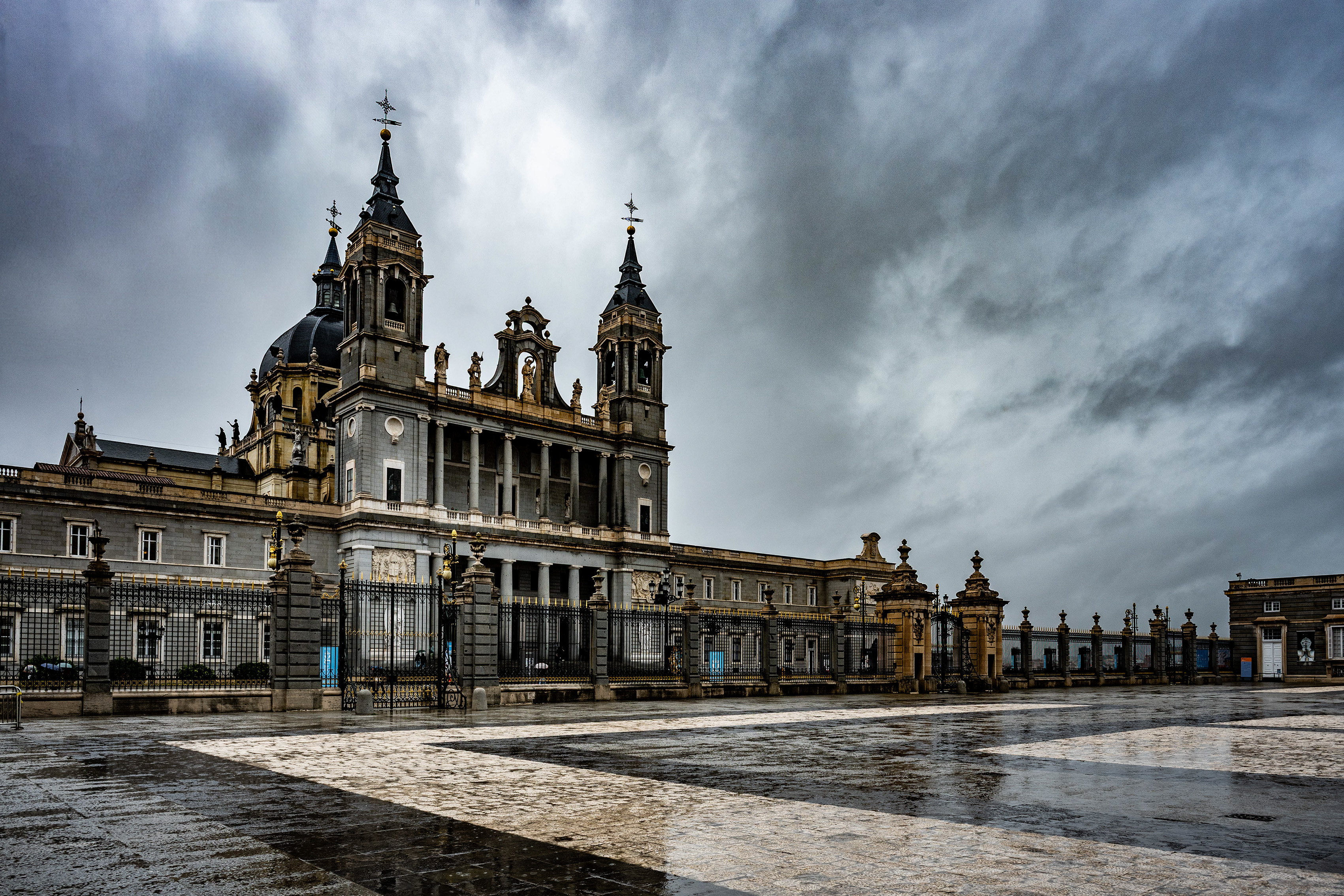 Catedral de Santa María la Real de la Almudena
