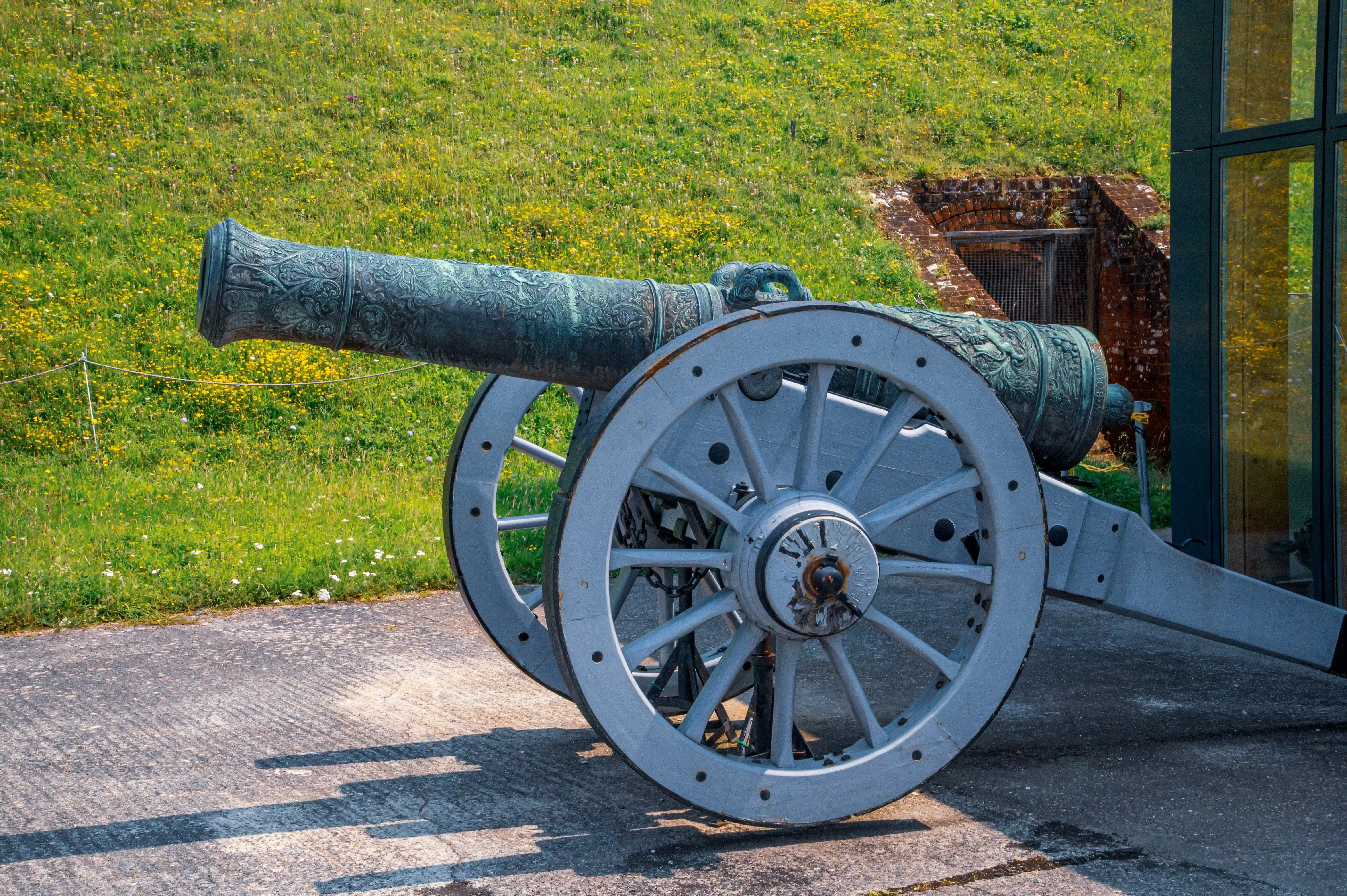 image link to Fort Nelson page